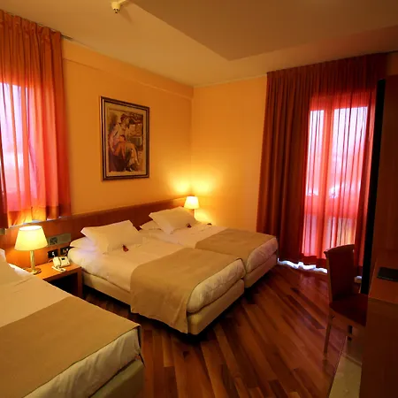 Santa Barbara 4* San Donato Milanese