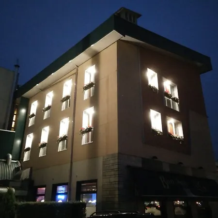 Santa Barbara Ξενοδοχείο 4*