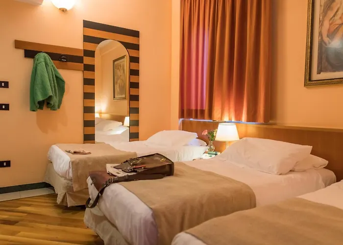 Santa Barbara Hotel 4*