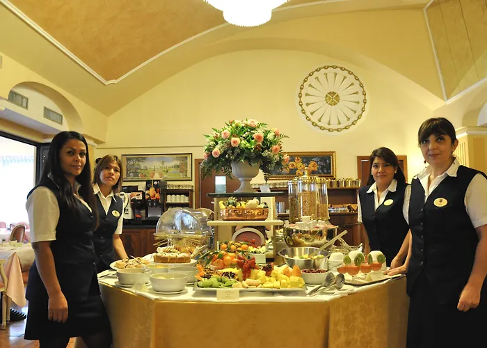 Santa Barbara Hotel