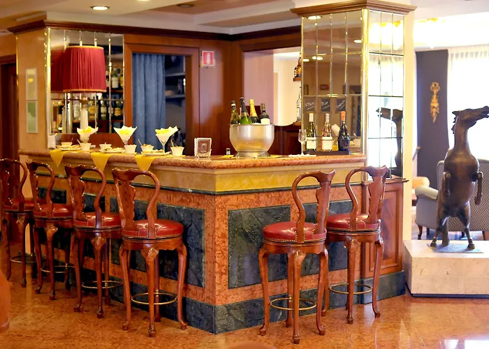 Santa Barbara Hotel 4*